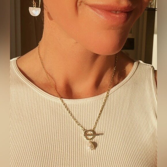 Gold Toggle Necklace w/Pearl non-tarnish Gold Chain Necklace WATERPROOF necklace - Picture 11 of 14